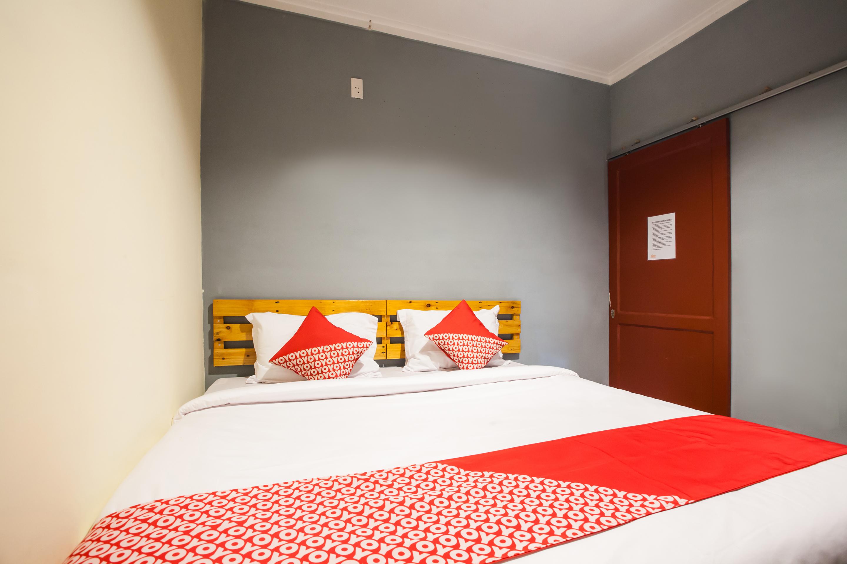 Oyo 990 Stadion Residence Syariah Medan Esterno foto